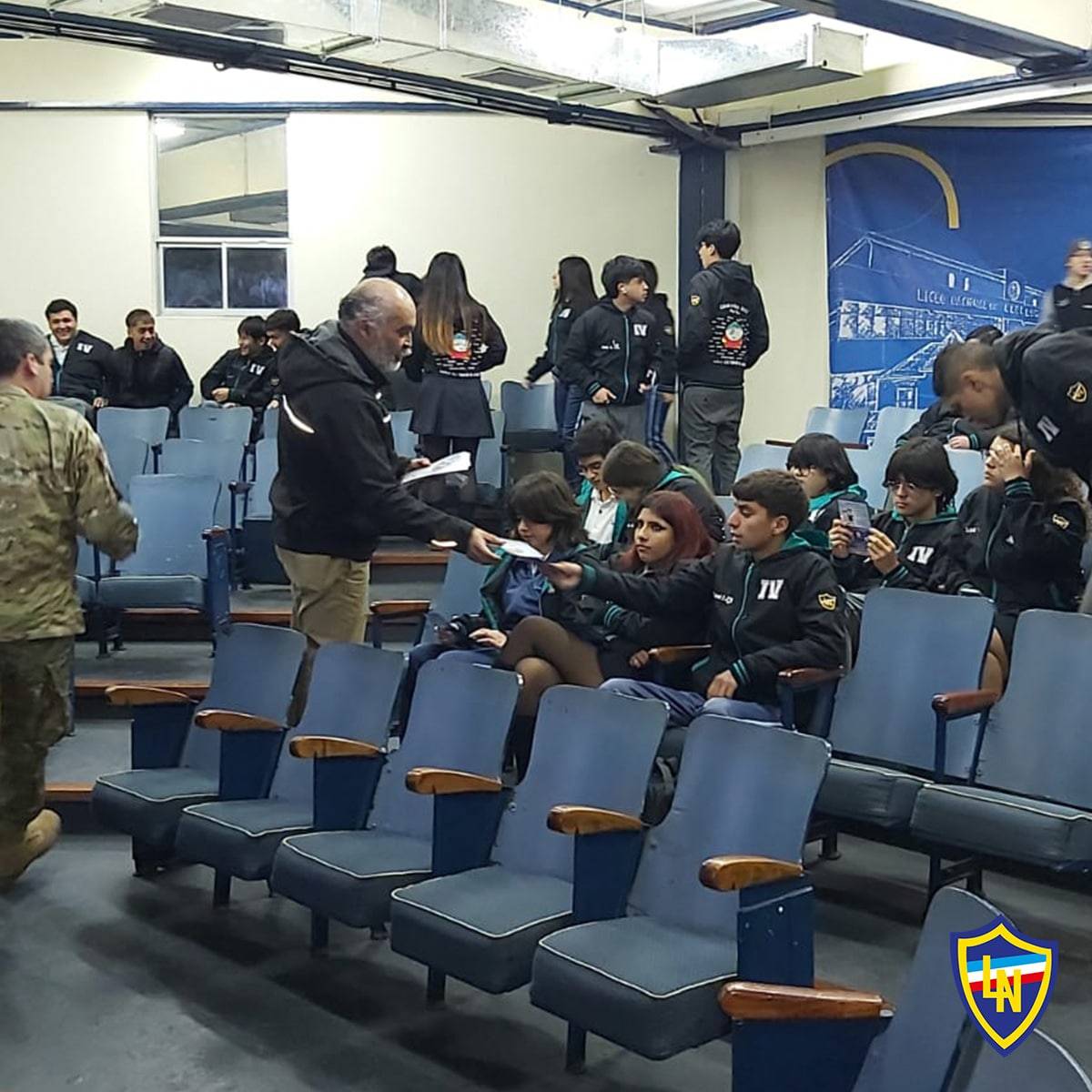 Actividad de difusión del servicio militar