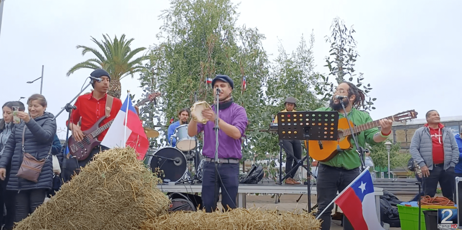 Con masivo baile de cueca, Liceo Nacional de Llolleo inició Fiestas Patrias 2024