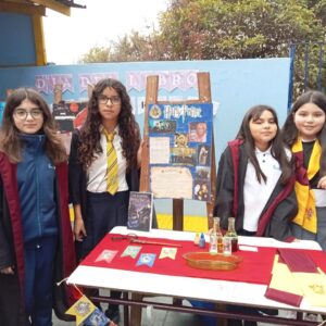 Celebración del Día del Libro llena de color y creatividad en el Liceo Nacional de Llolleo