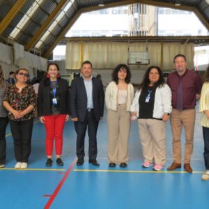 Colegio Laico de Valdivia realiza visita pedagógica al Liceo Nacional para observar modelo de innovación educativa