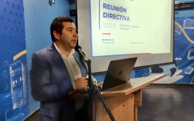Liceo presenta 4 ejes estratégicos y lanza innovador proyecto matemático para 2026
